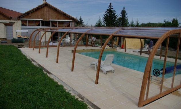 abri piscine 37