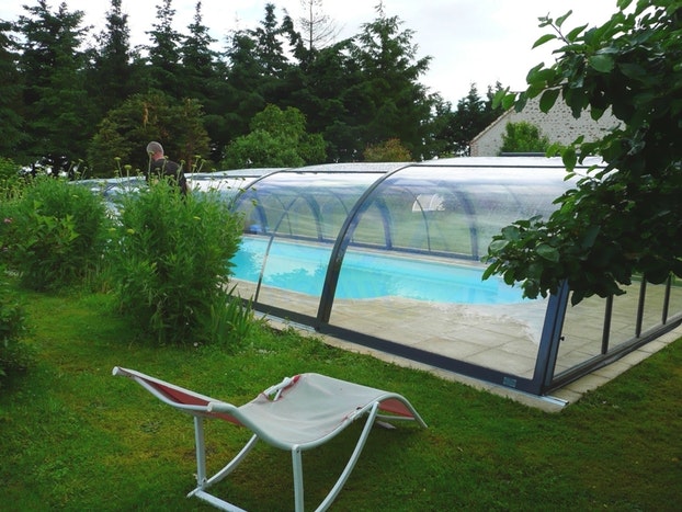 abri piscine 38