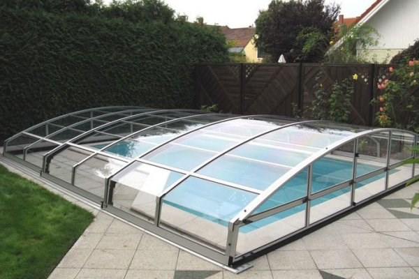 abri piscine 4 saisons