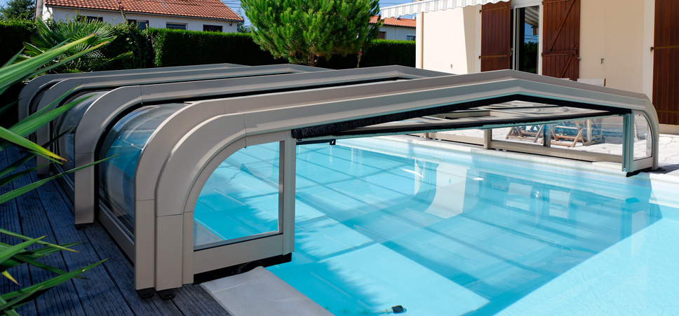 abri piscine 69