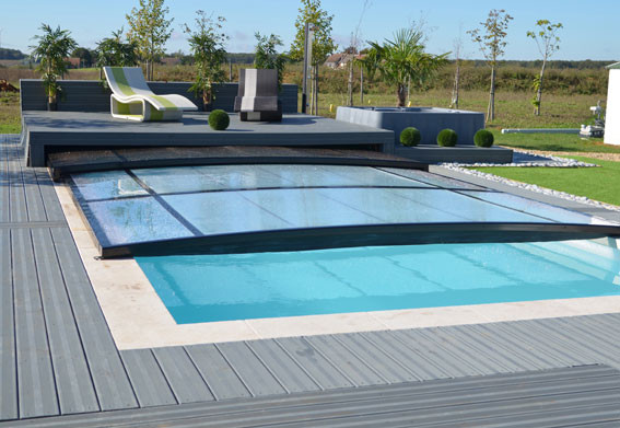 abri piscine a debordement