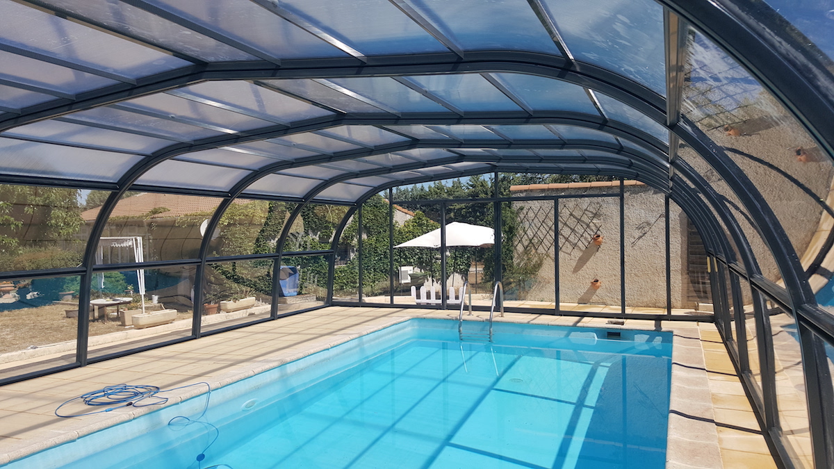 abri piscine gard