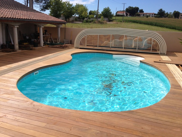 abri piscine haricot