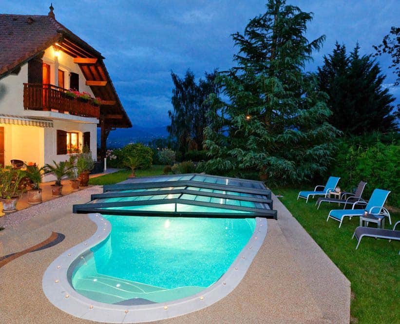 abri piscine haricot