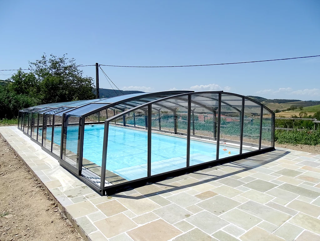 abri piscine ternay