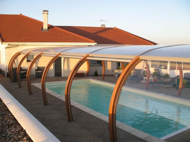 abri piscine ternay