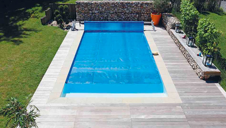 bache piscine 974