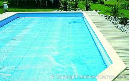bache piscine grande taille