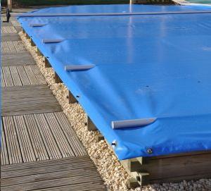 bache piscine maeva 650