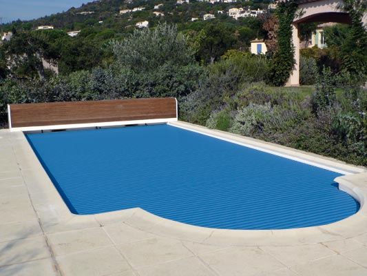 volet piscine 8 x 4
