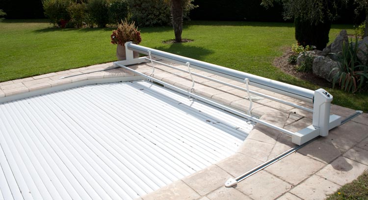 volet piscine eca