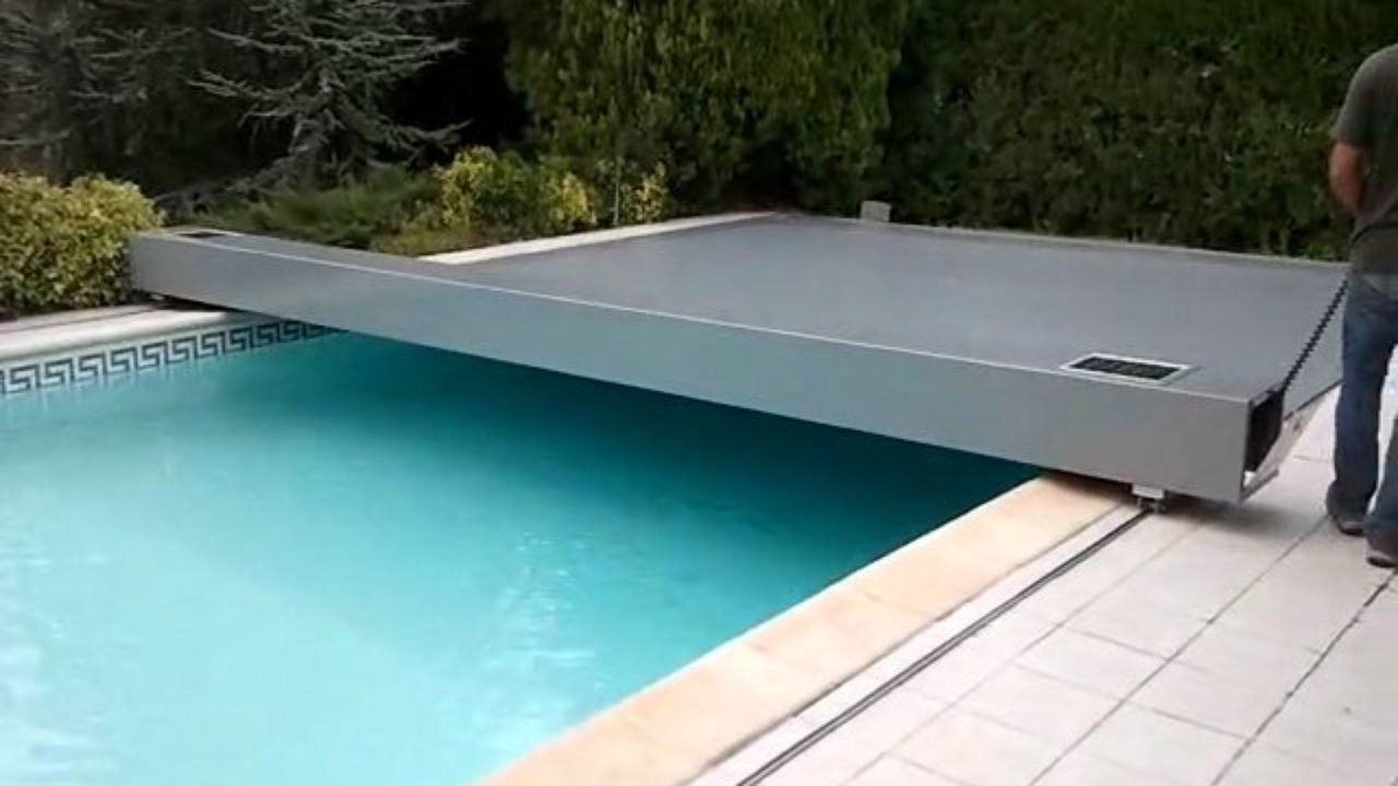 volet piscine hors d'eau