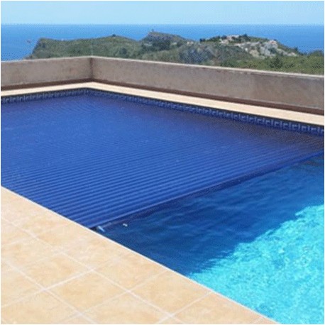 volet piscine immerge solaire