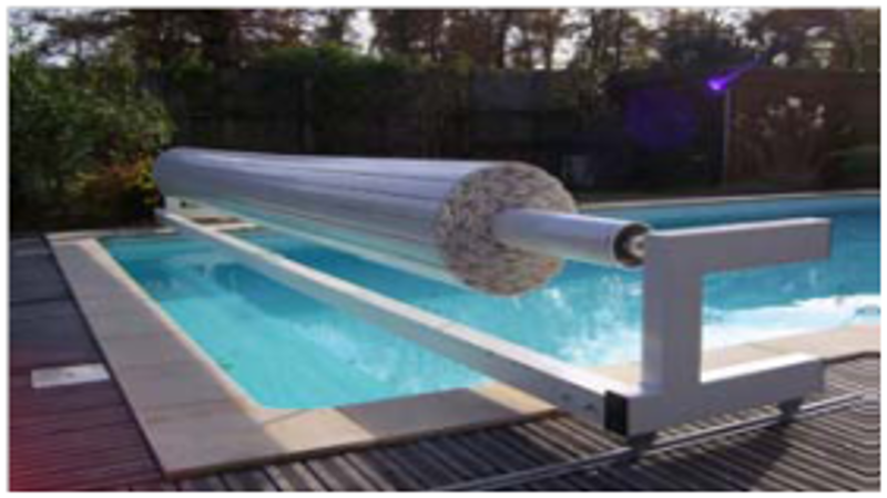 volet piscine rail