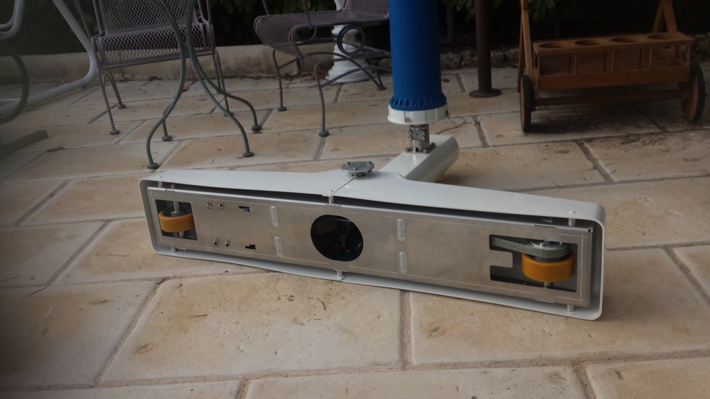 volet piscine rail
